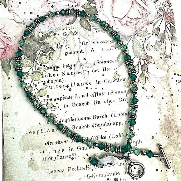 Vintage Silver & Emerald Green Beaded Fish Charm Anklet - Picture 7 of 8